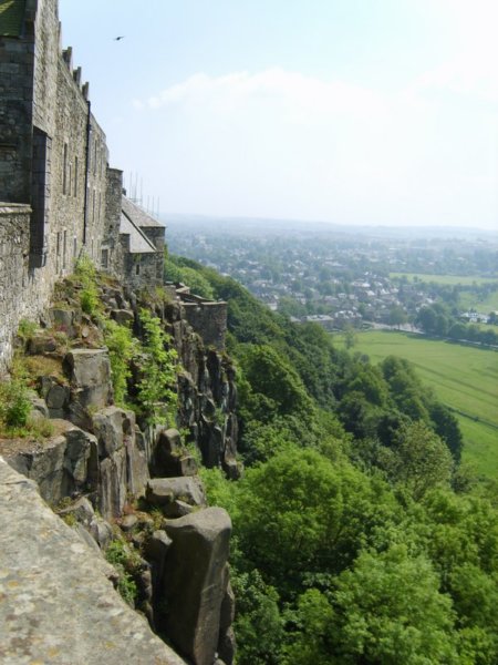 sideviewofstirlingcastle.jpg