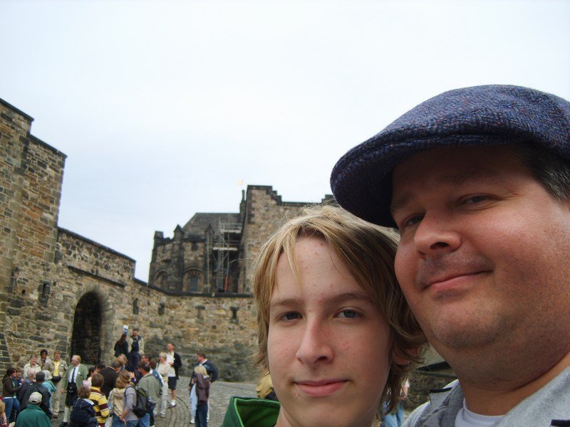 cadyandjasonatedinburghcastle.jpg